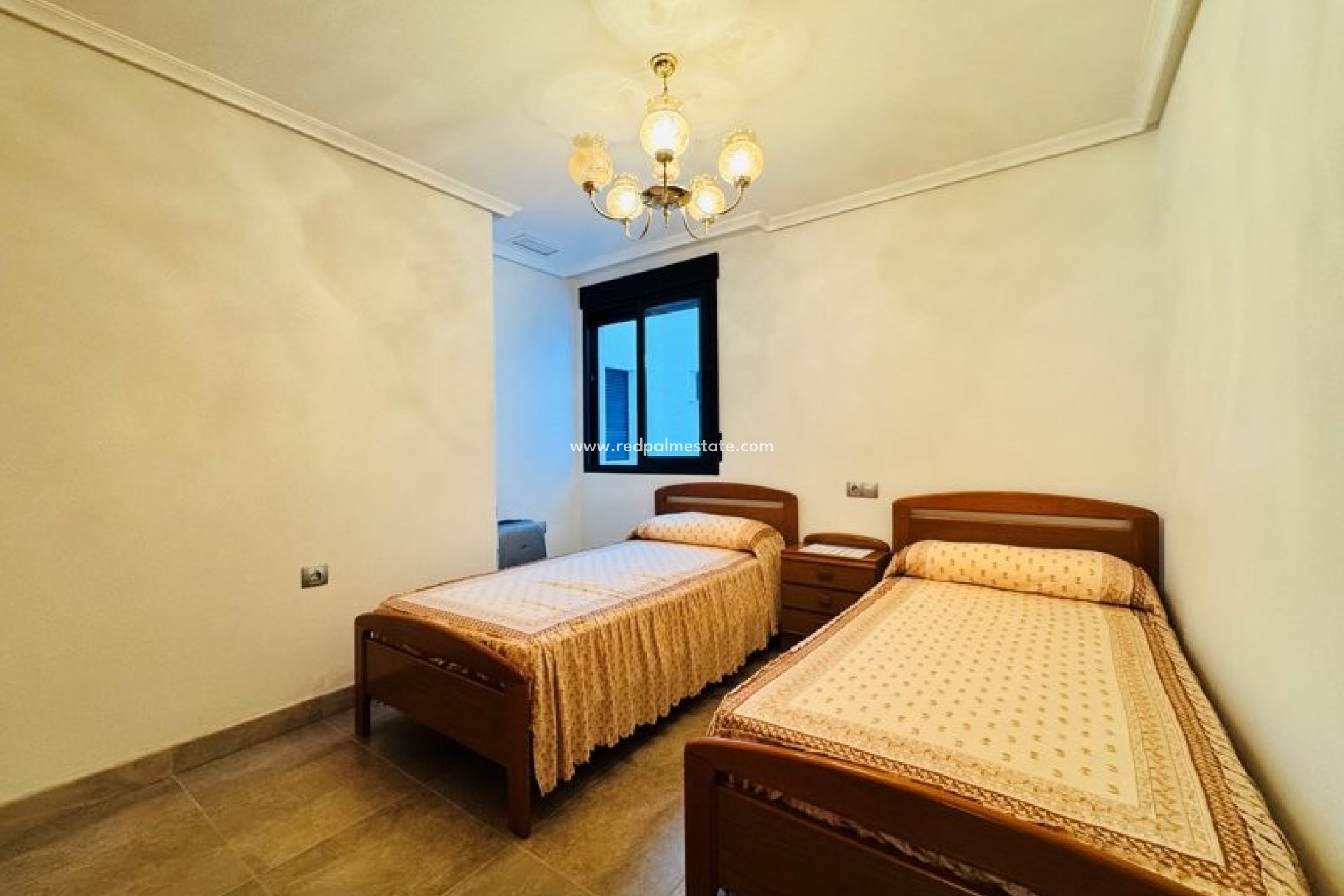 Resale - Apartment -
Torrevieja - La Mata