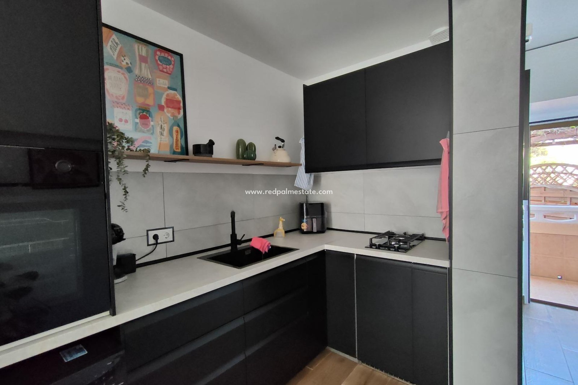 Resale - Apartment -
Torrevieja - La Mata