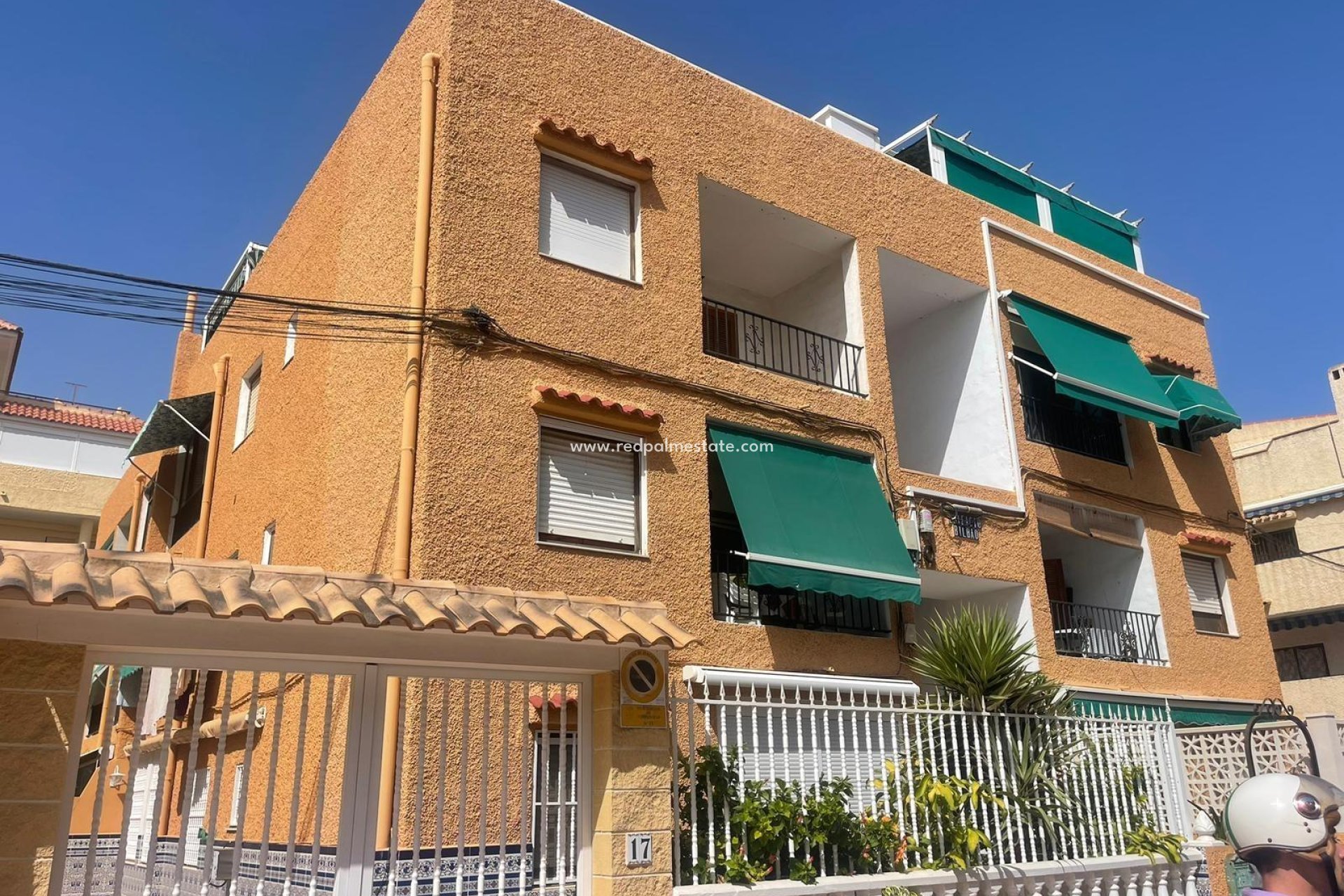 Resale - Apartment -
Torrevieja - La Mata
