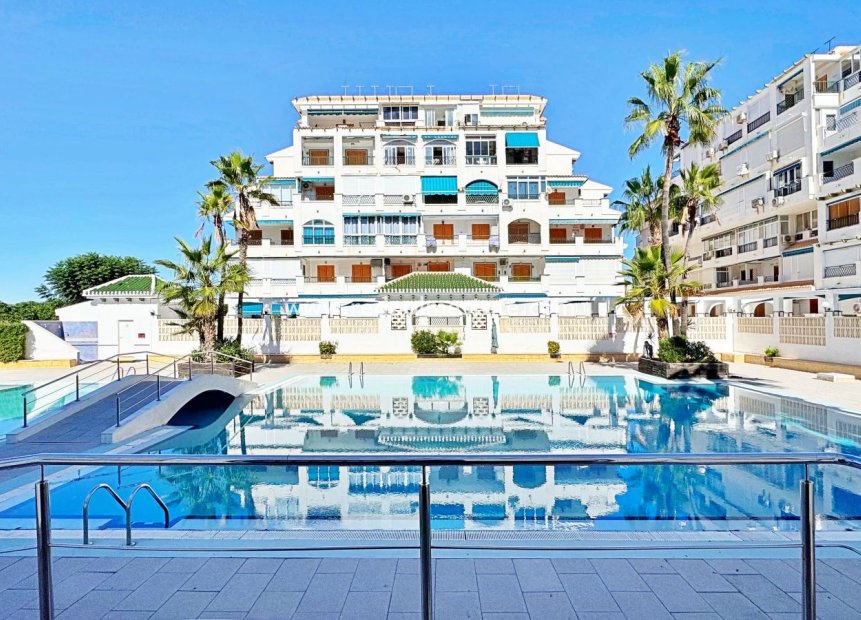 Resale - Apartment -
Torrevieja - La Mata
