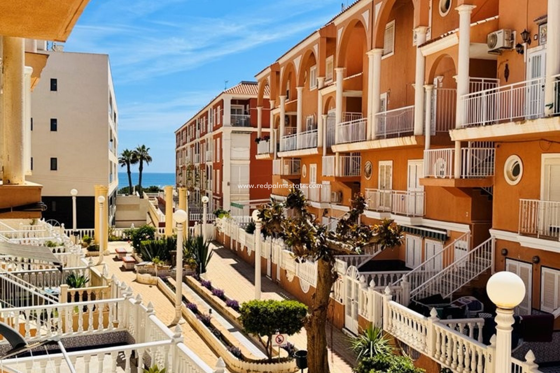 Resale - Apartment -
Torrevieja - La Mata
