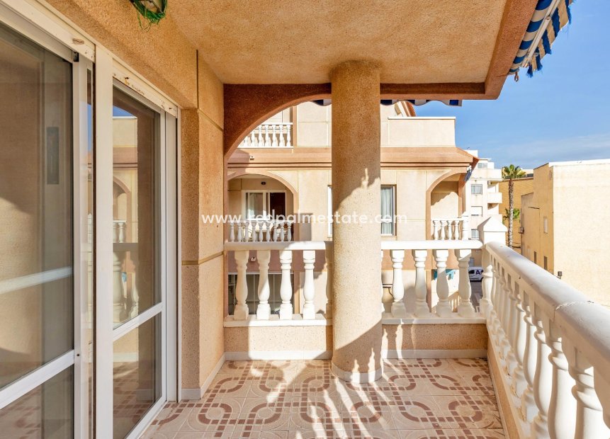 Resale - Apartment -
Torrevieja - La Mata