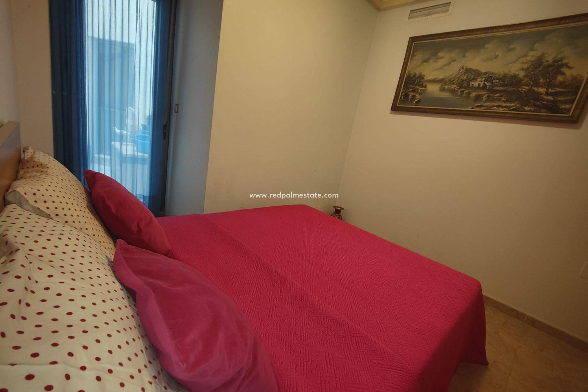 Resale - Apartment -
Torrevieja - La Mata