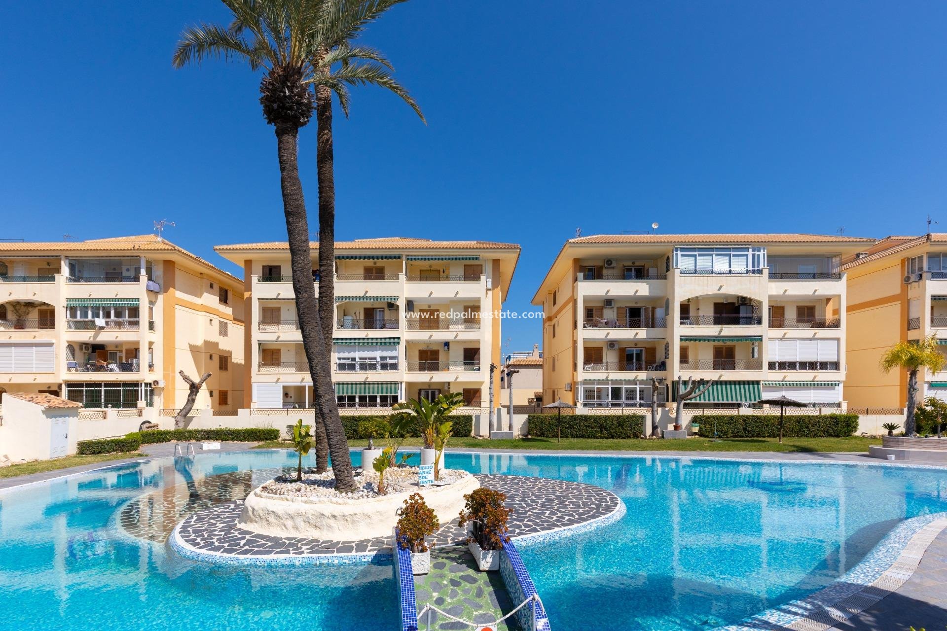Resale - Apartment -
Torrevieja - La Mata