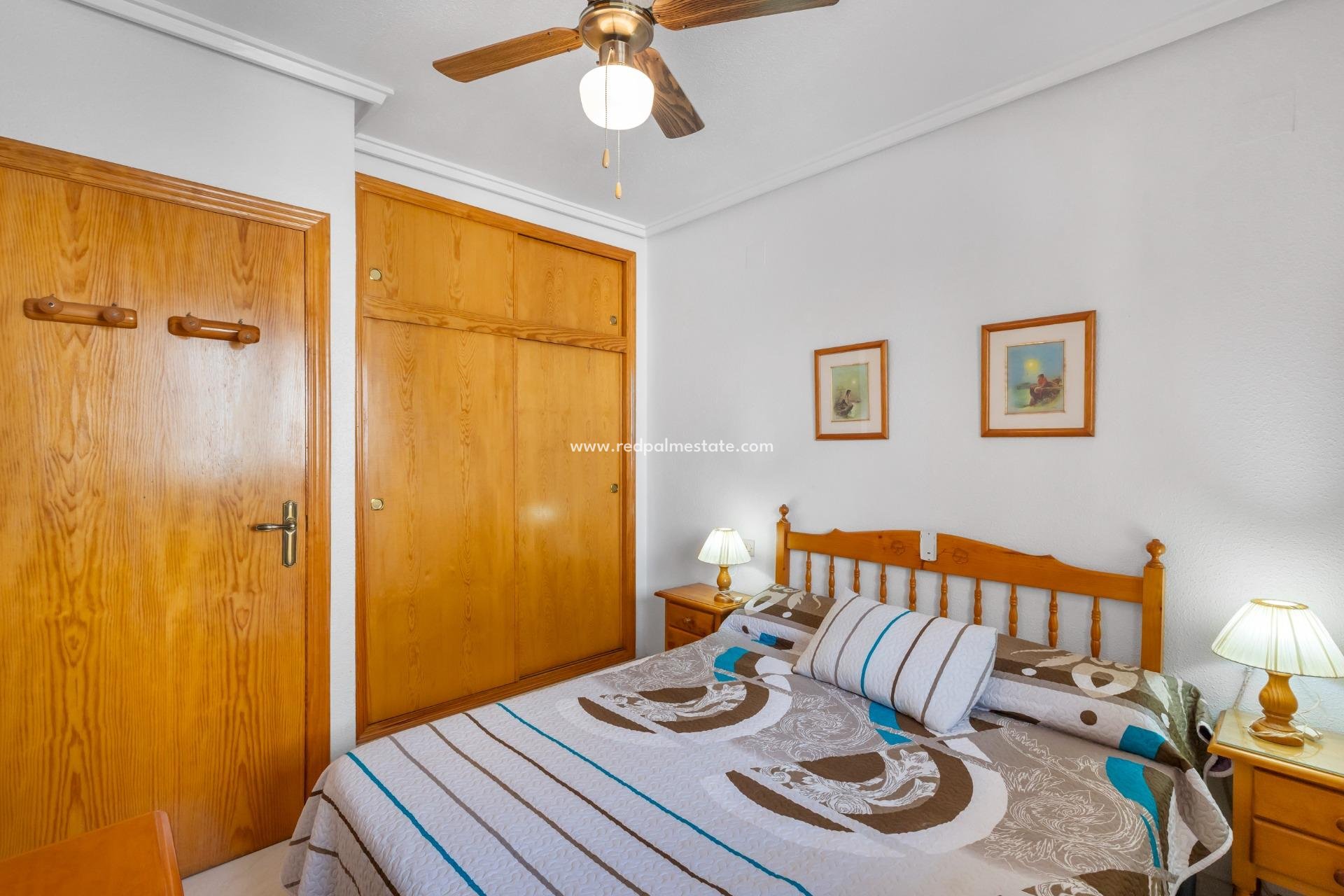 Resale - Apartment -
Torrevieja - La Mata