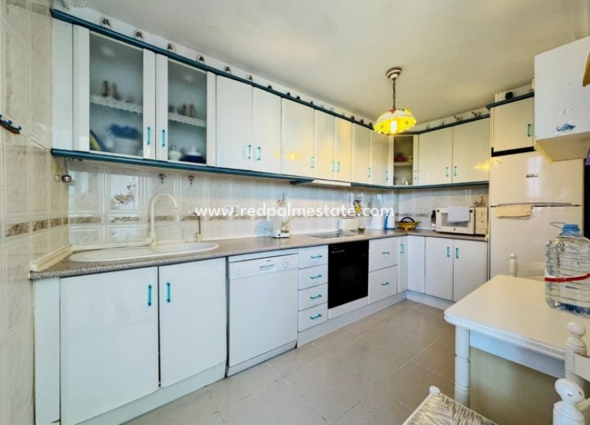 Resale - Apartment -
Torrevieja - La Mata