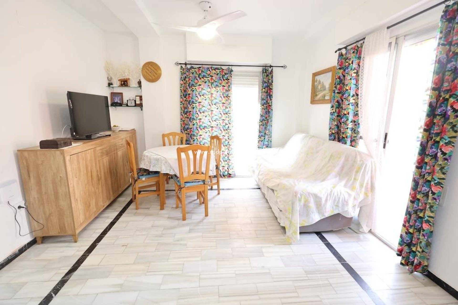 Resale - Apartment -
Torrevieja - La Mata