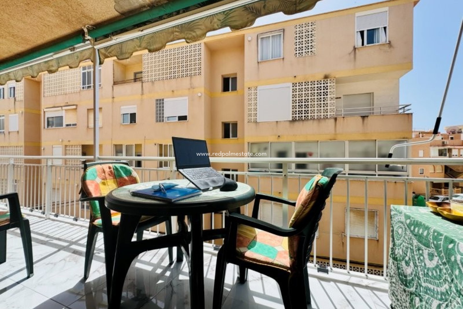 Resale - Apartment -
Torrevieja - La Mata