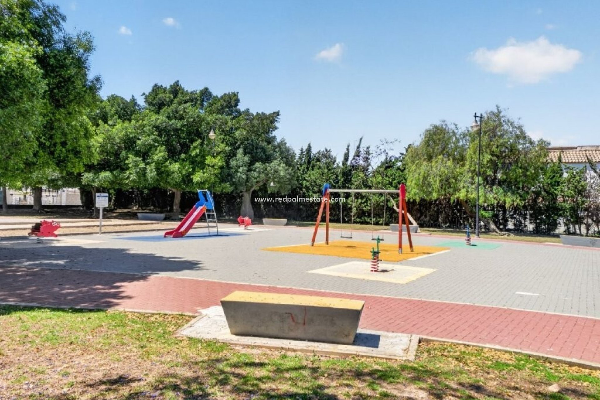 Resale - Apartment -
Torrevieja - La Siesta - El Salado -  Torreta