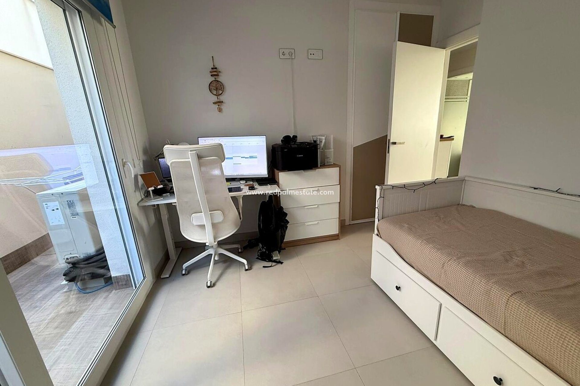 Resale - Apartment -
Torrevieja - La Siesta - El Salado - Torreta