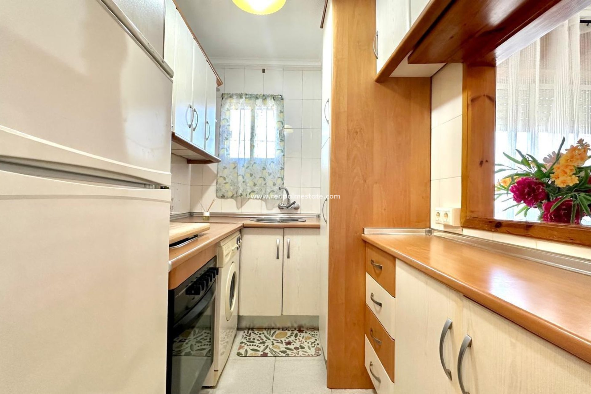 Resale - Apartment -
Torrevieja - La Siesta - El Salado -  Torreta