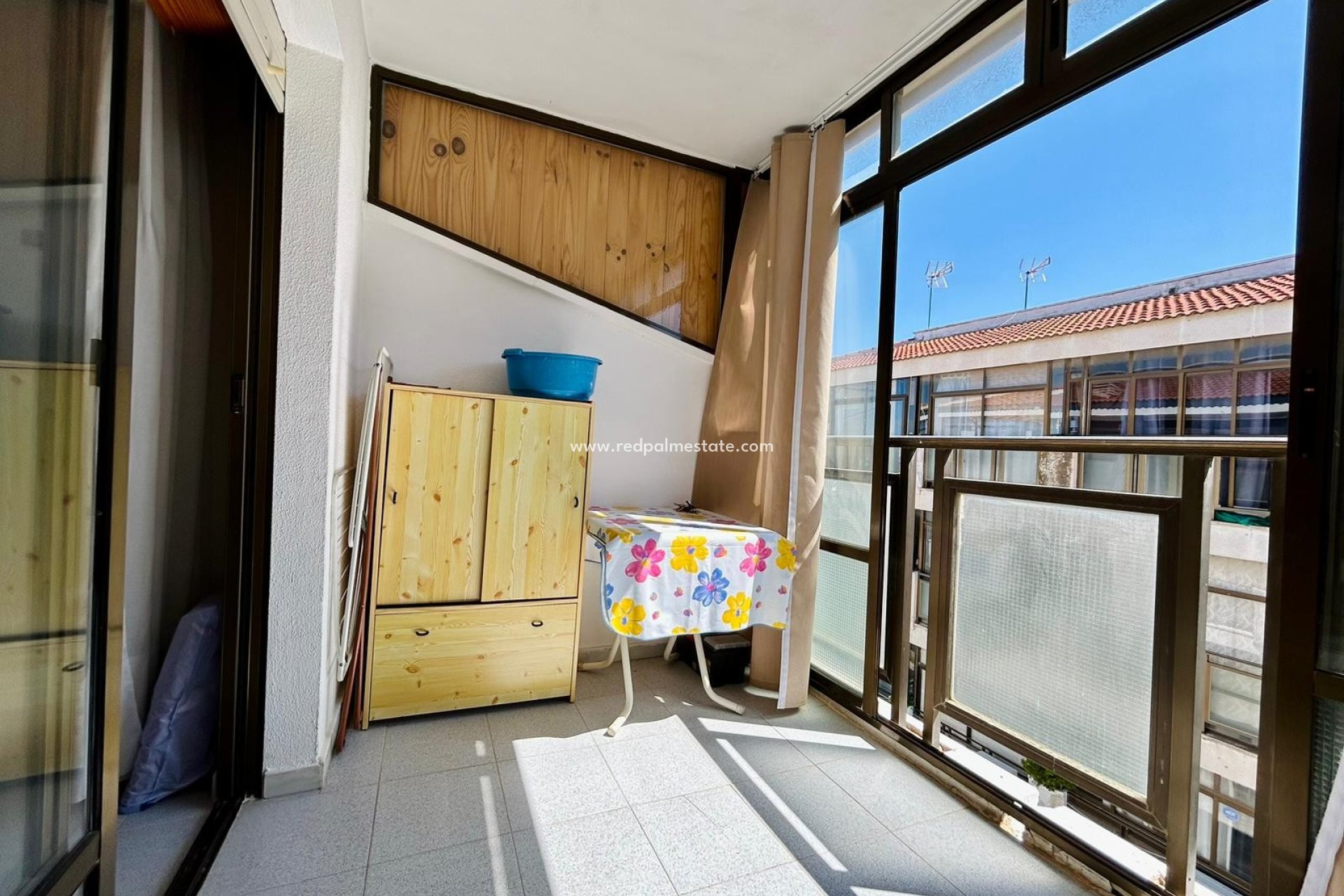 Resale - Apartment -
Torrevieja - La Siesta - El Salado - Torreta