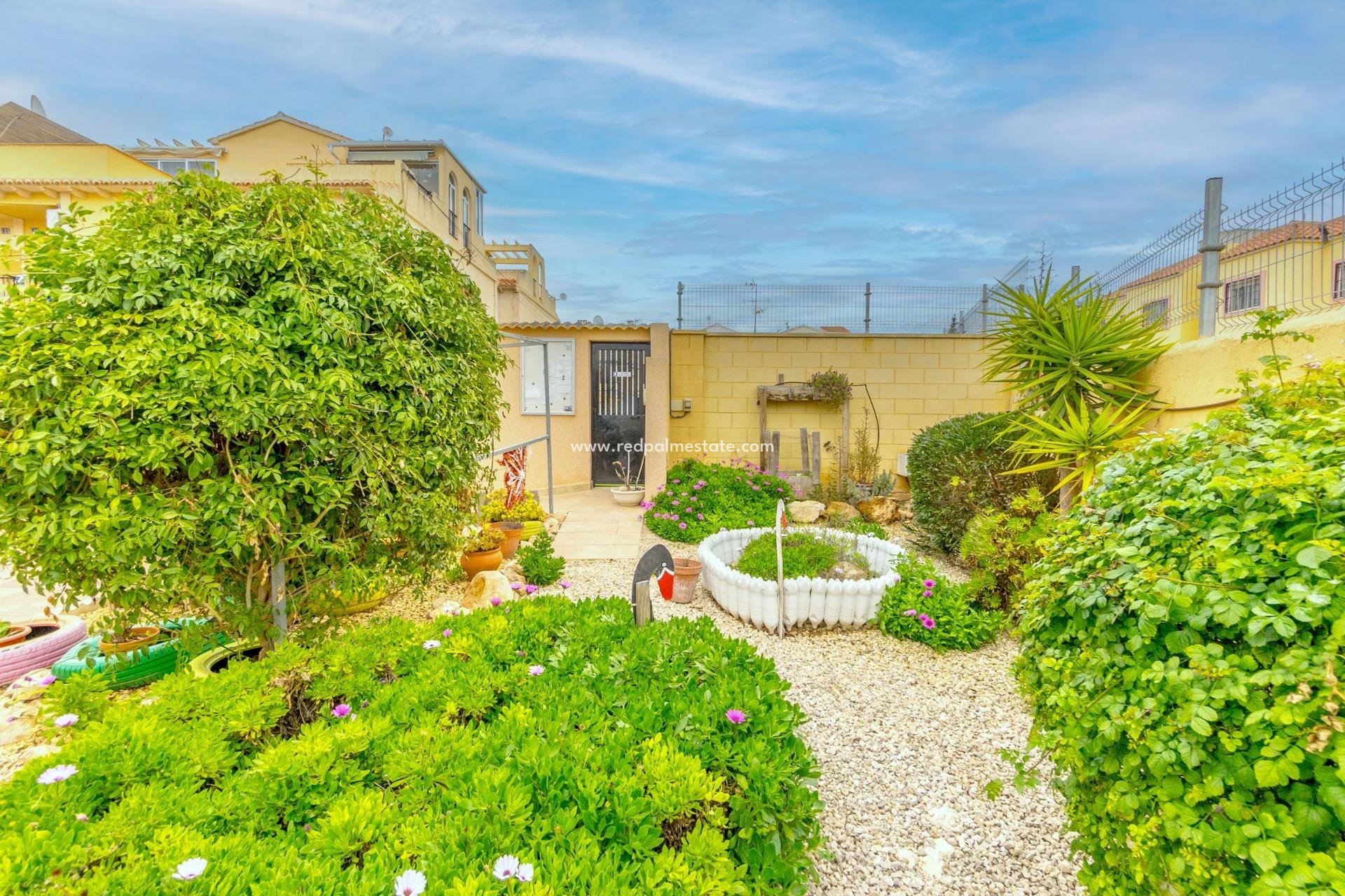 Resale - Apartment -
Torrevieja - La Siesta - El Salado -  Torreta