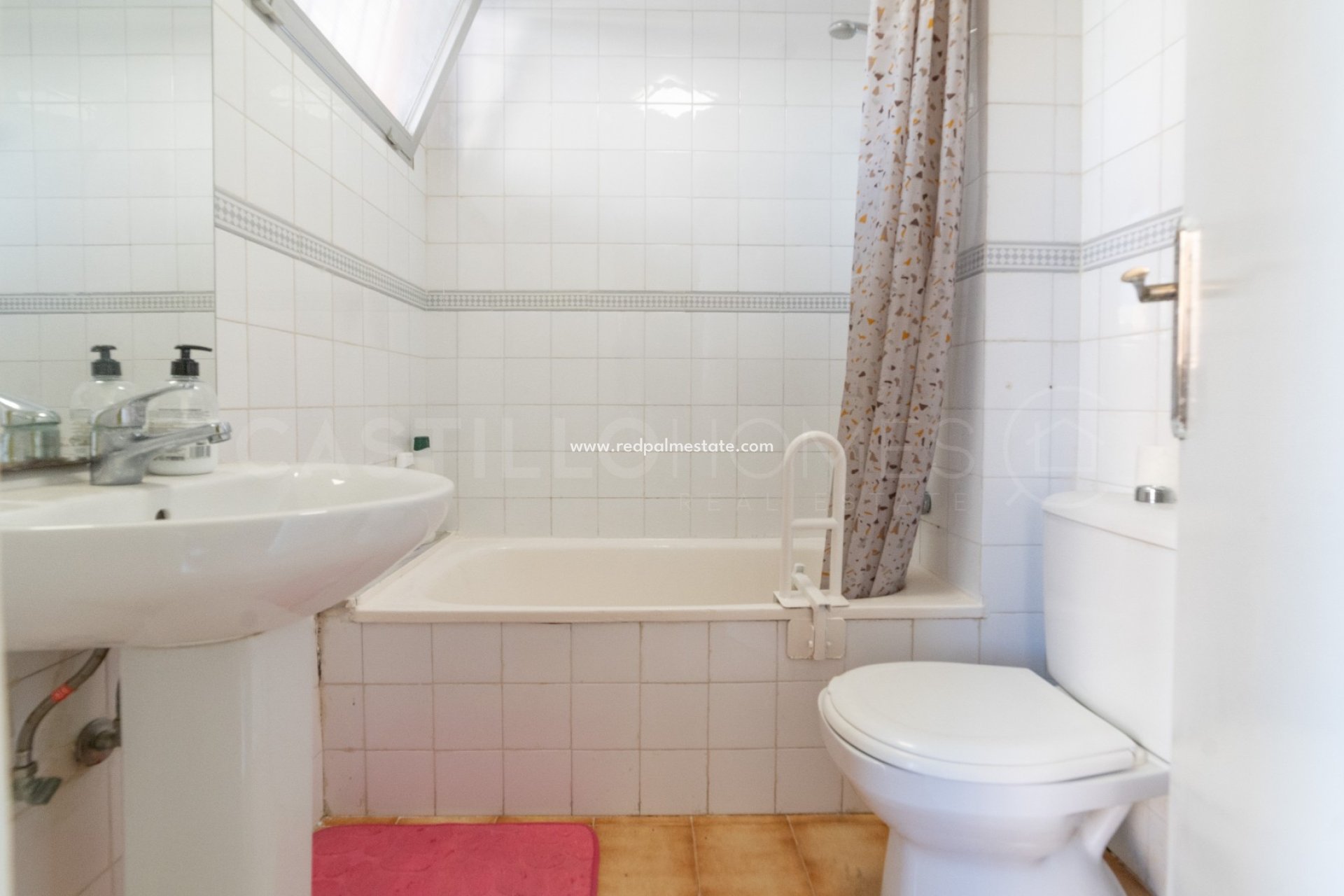 Resale - Apartment -
Torrevieja - La Veleta