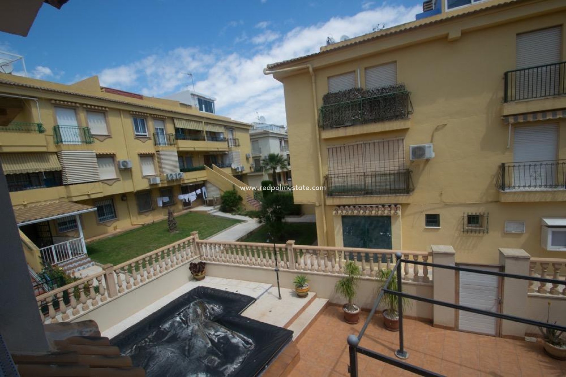 Resale - Apartment -
Torrevieja - La Veleta