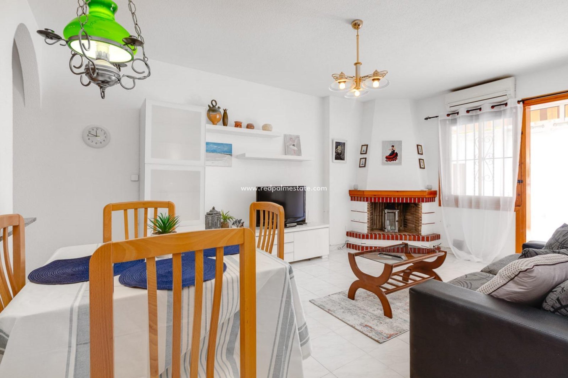 Resale - Apartment -
Torrevieja - La Veleta
