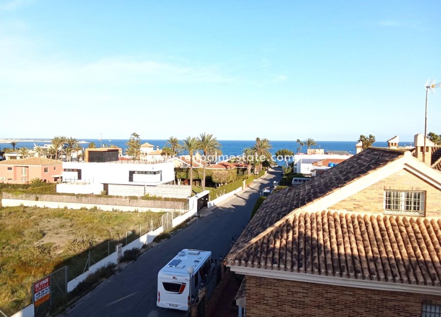 Resale - Apartment -
Torrevieja - La Veleta