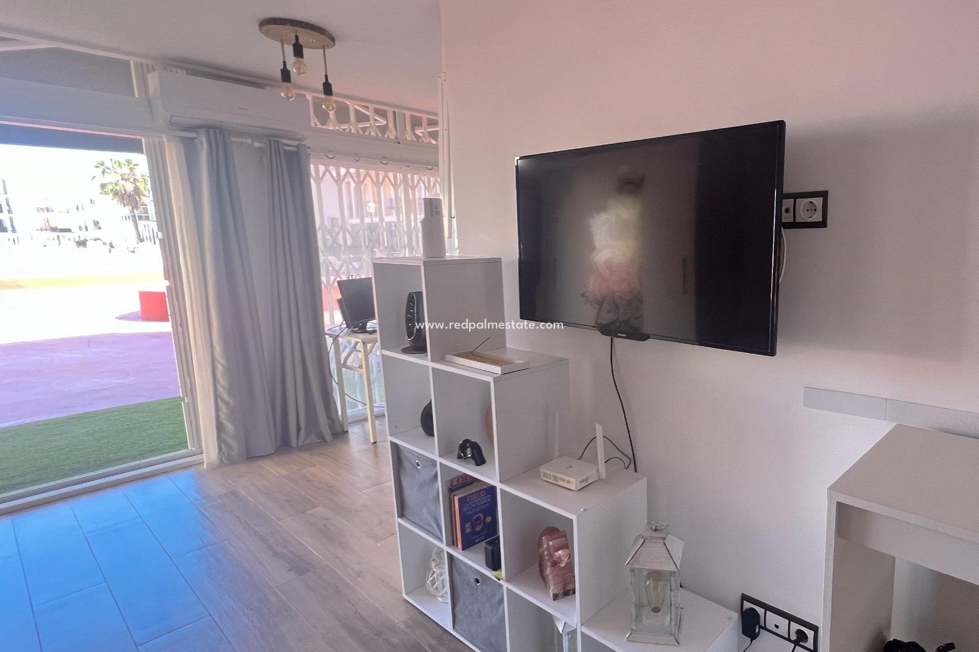 Resale - Apartment -
Torrevieja - La Veleta