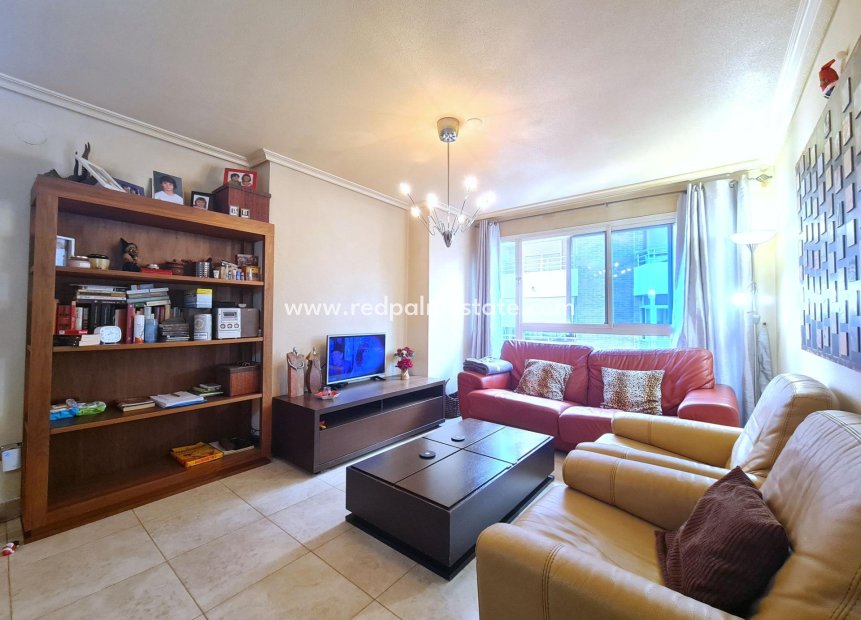 Resale - Apartment -
Torrevieja - Lago jardin