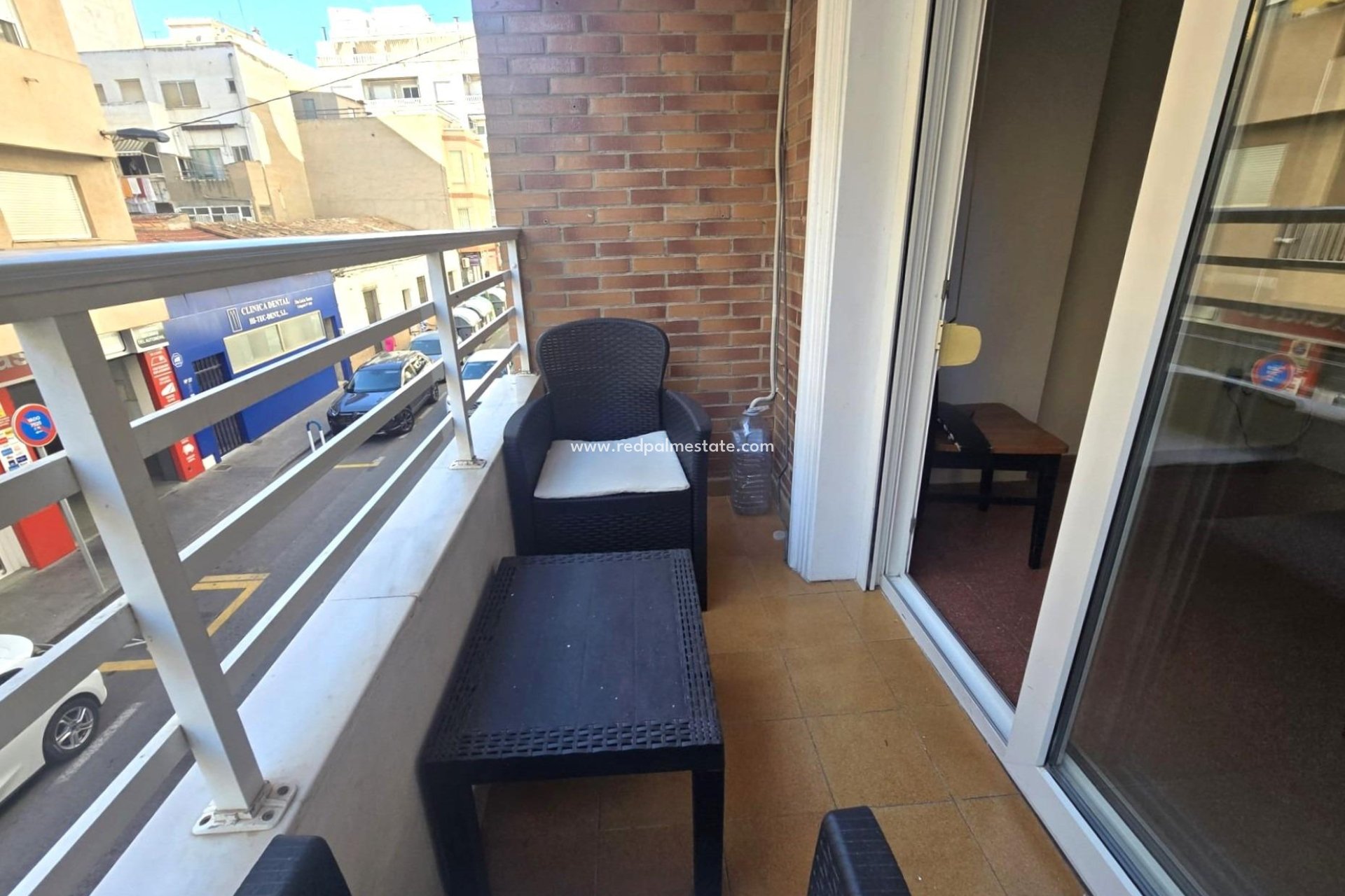 Resale - Apartment -
Torrevieja - Las Piscinas Naturales
