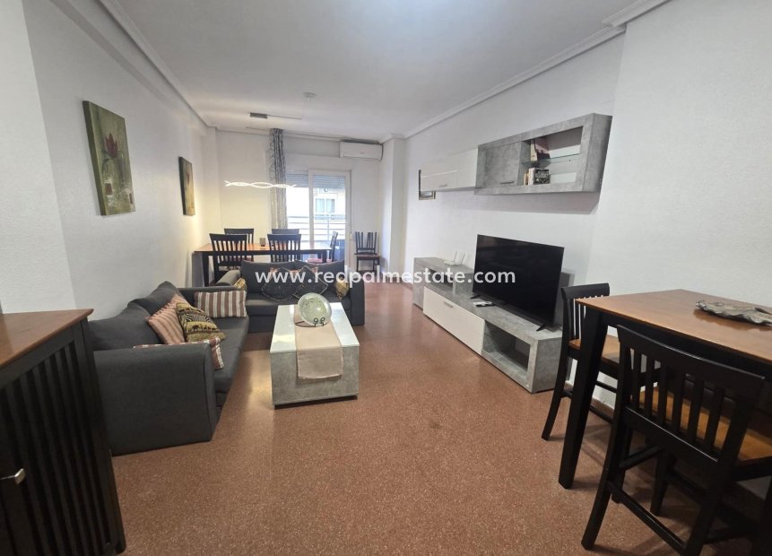 Resale - Apartment -
Torrevieja - Las Piscinas Naturales
