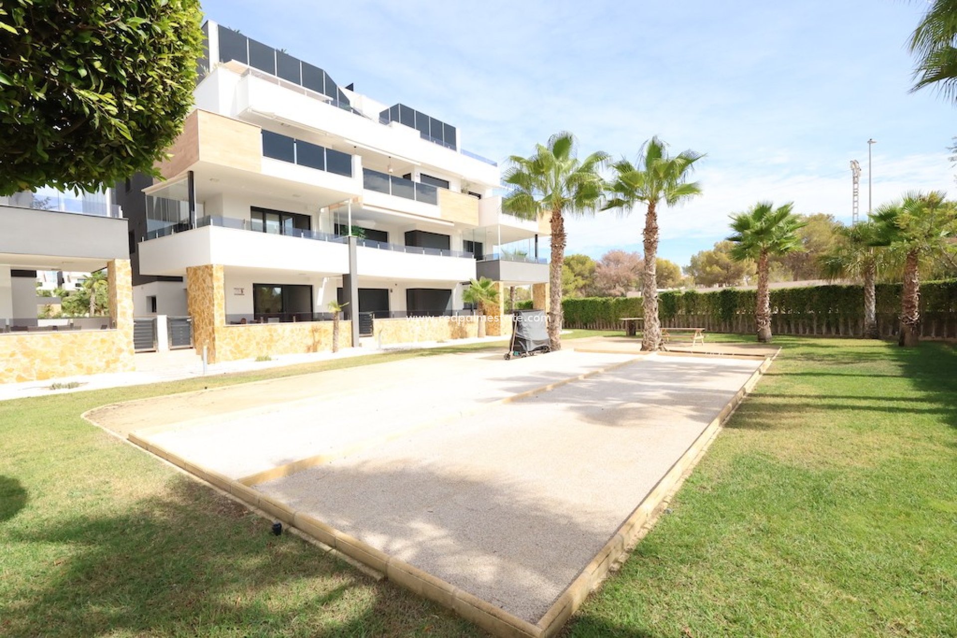 Resale - Apartment -
Torrevieja - Los altos