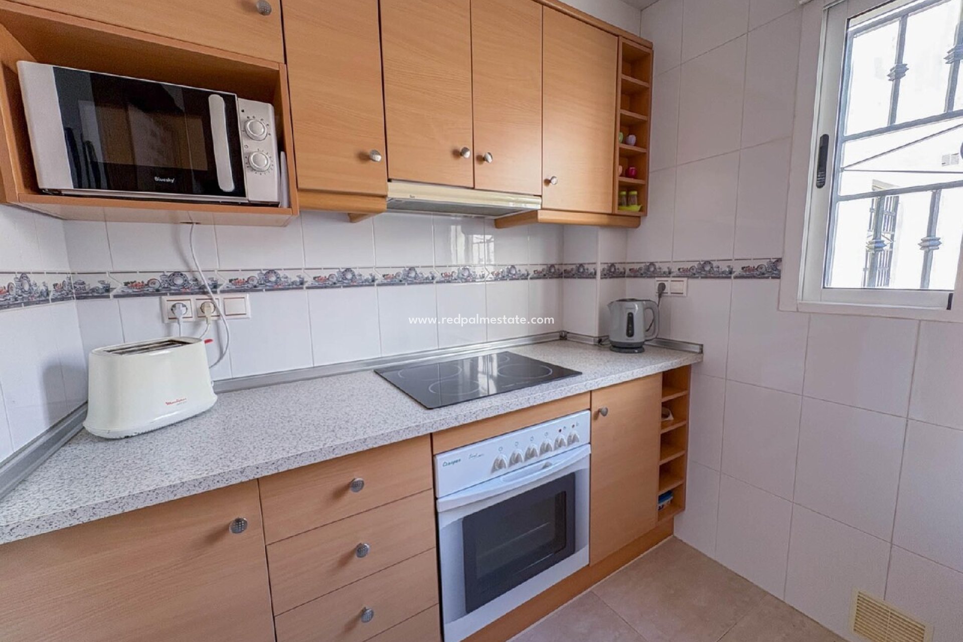 Resale - Apartment -
Torrevieja - Los altos