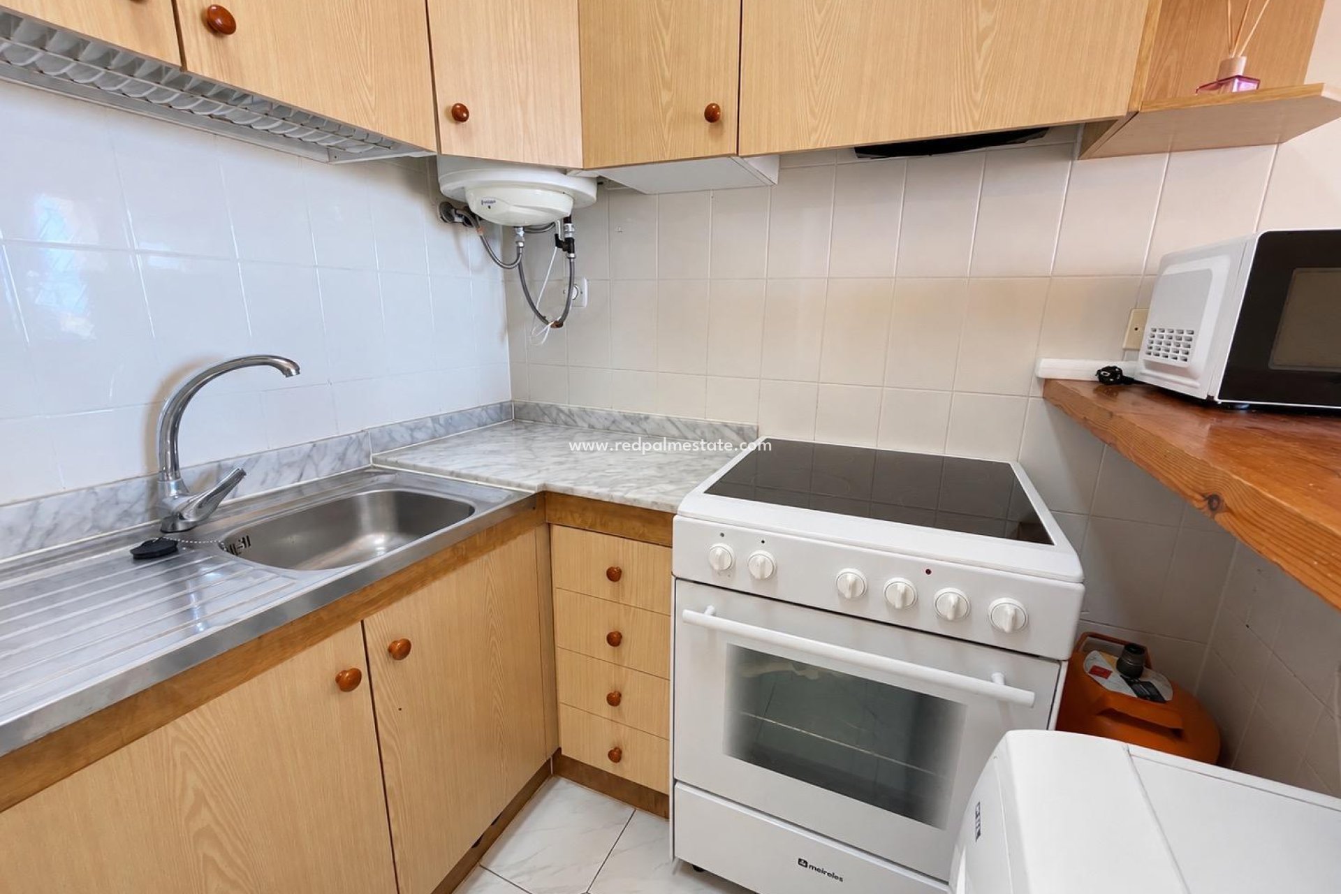 Resale - Apartment -
Torrevieja - Los Europeos