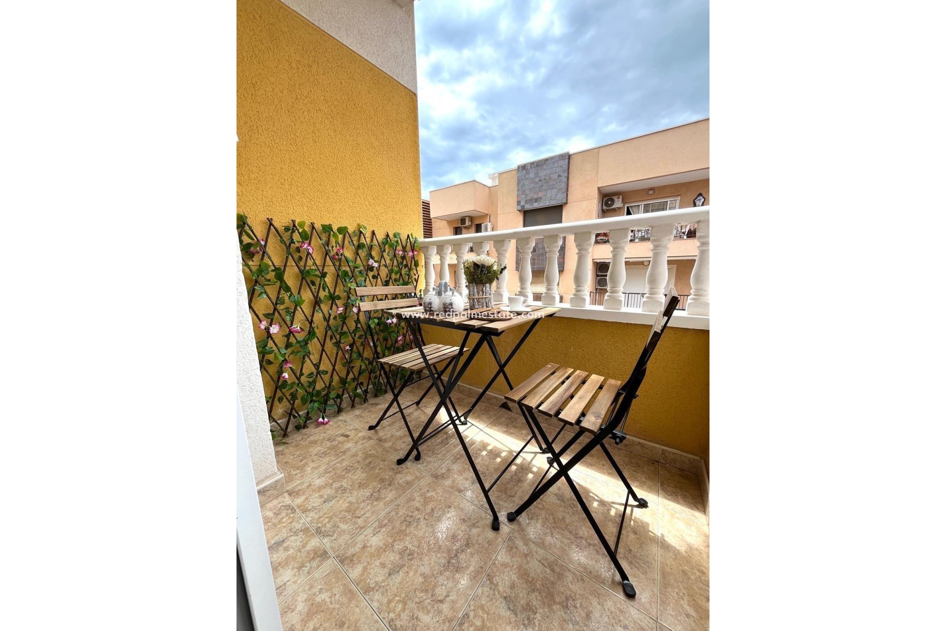 Resale - Apartment -
Torrevieja - Los Europeos
