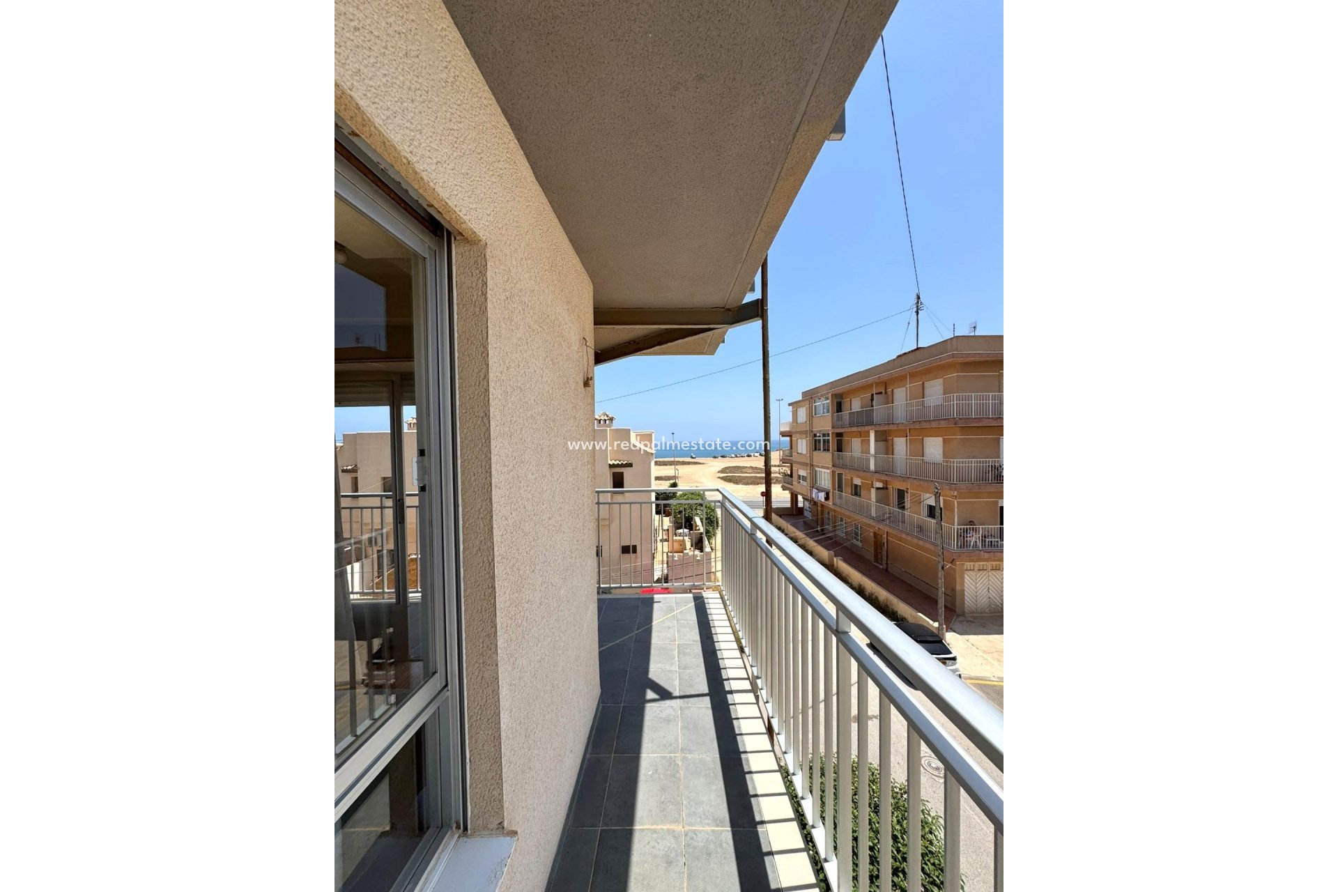 Resale - Apartment -
Torrevieja - Miramar - Torre Del Moro