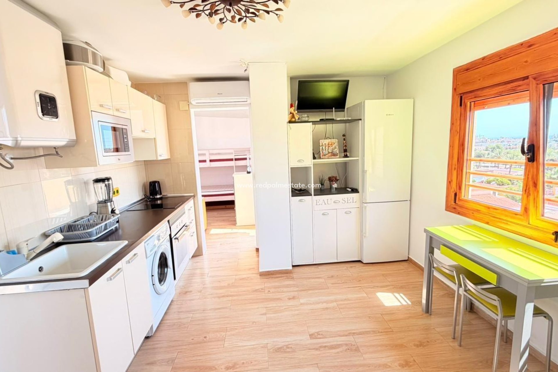 Resale - Apartment -
Torrevieja - Nueva Torrevieja - Aguas Nuevas