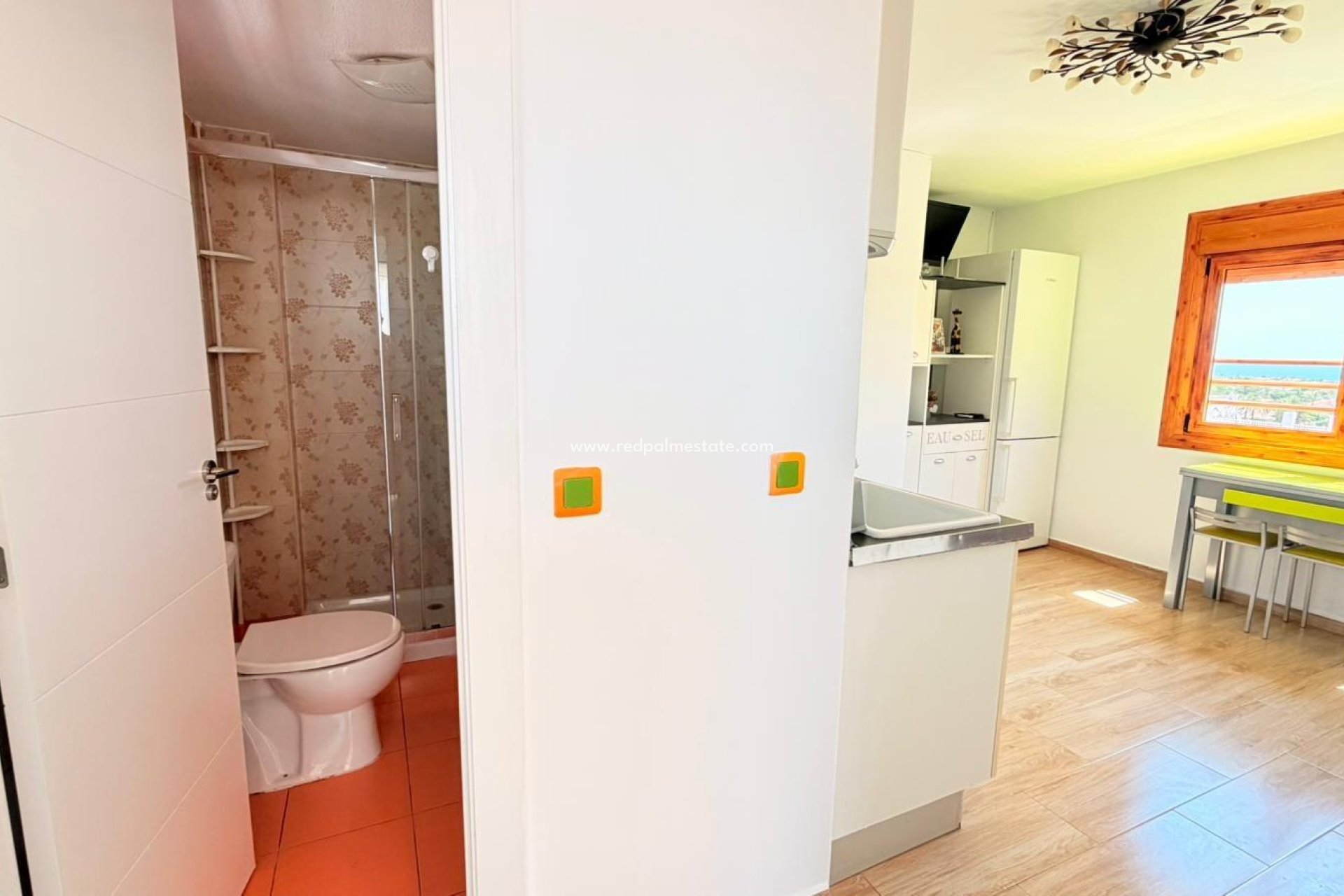 Resale - Apartment -
Torrevieja - Nueva Torrevieja - Aguas Nuevas
