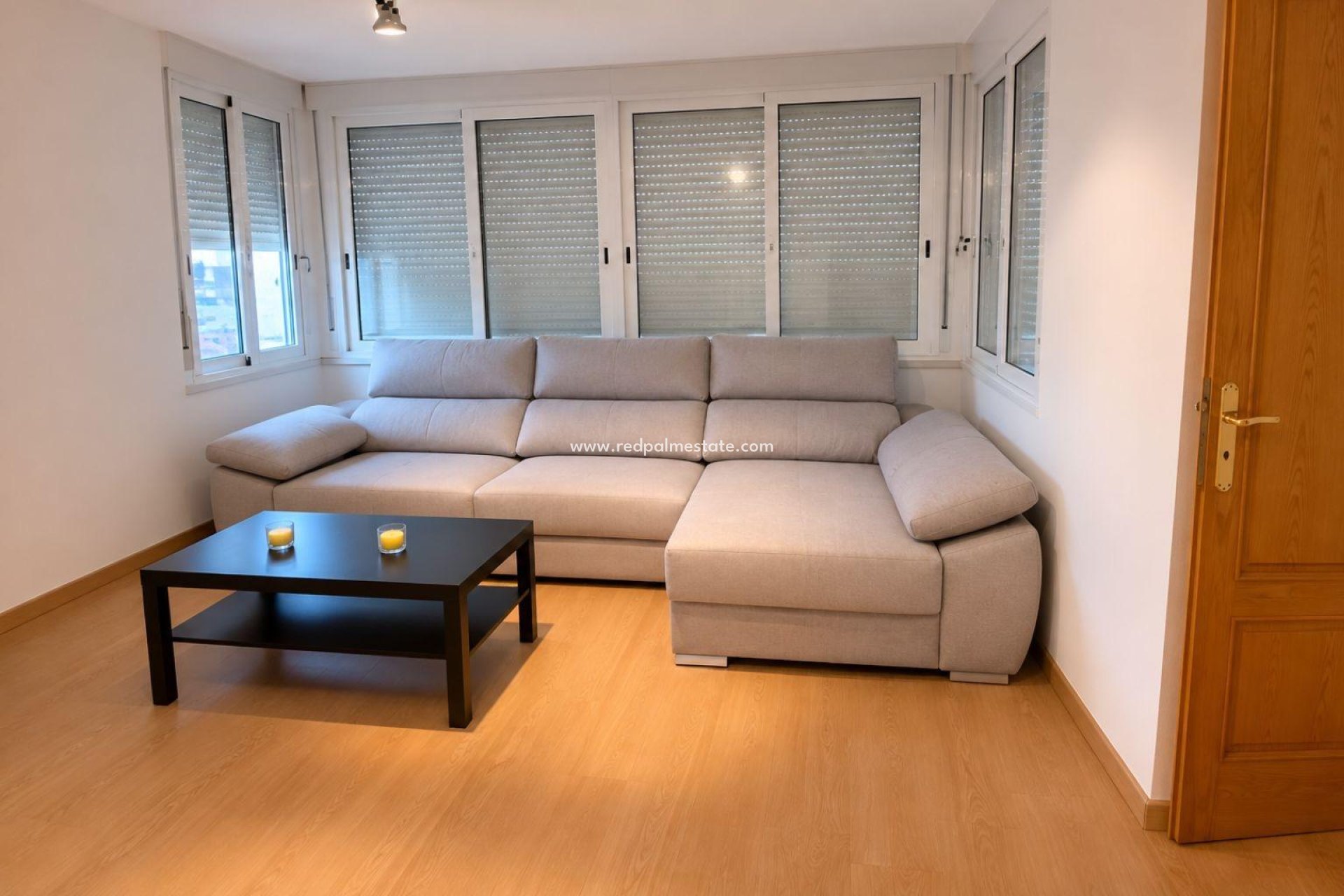 Resale - Apartment -
Torrevieja - Nueva Torrevieja - Aguas Nuevas
