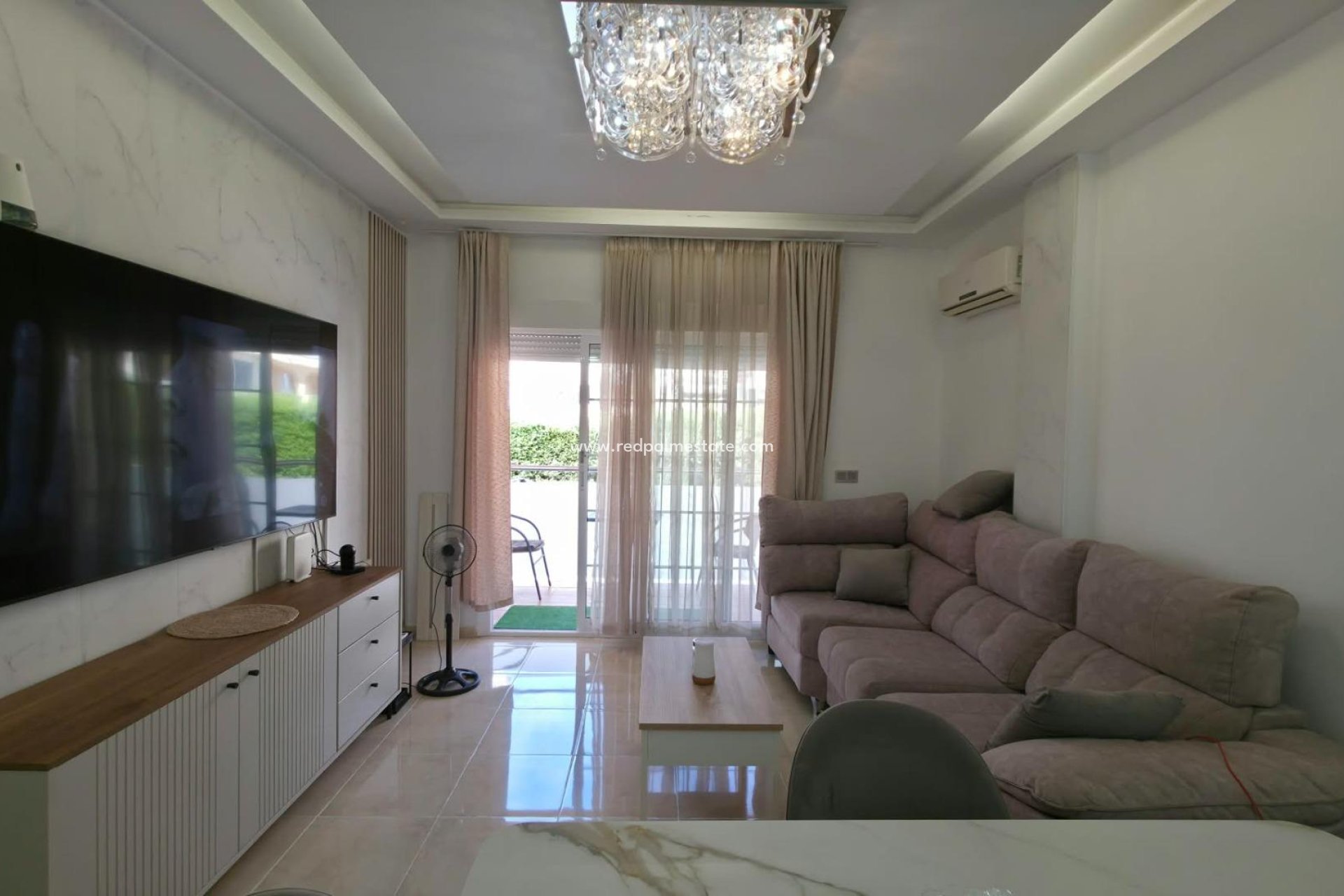 Resale - Apartment -
Torrevieja - Nueva Torrevieja - Aguas Nuevas