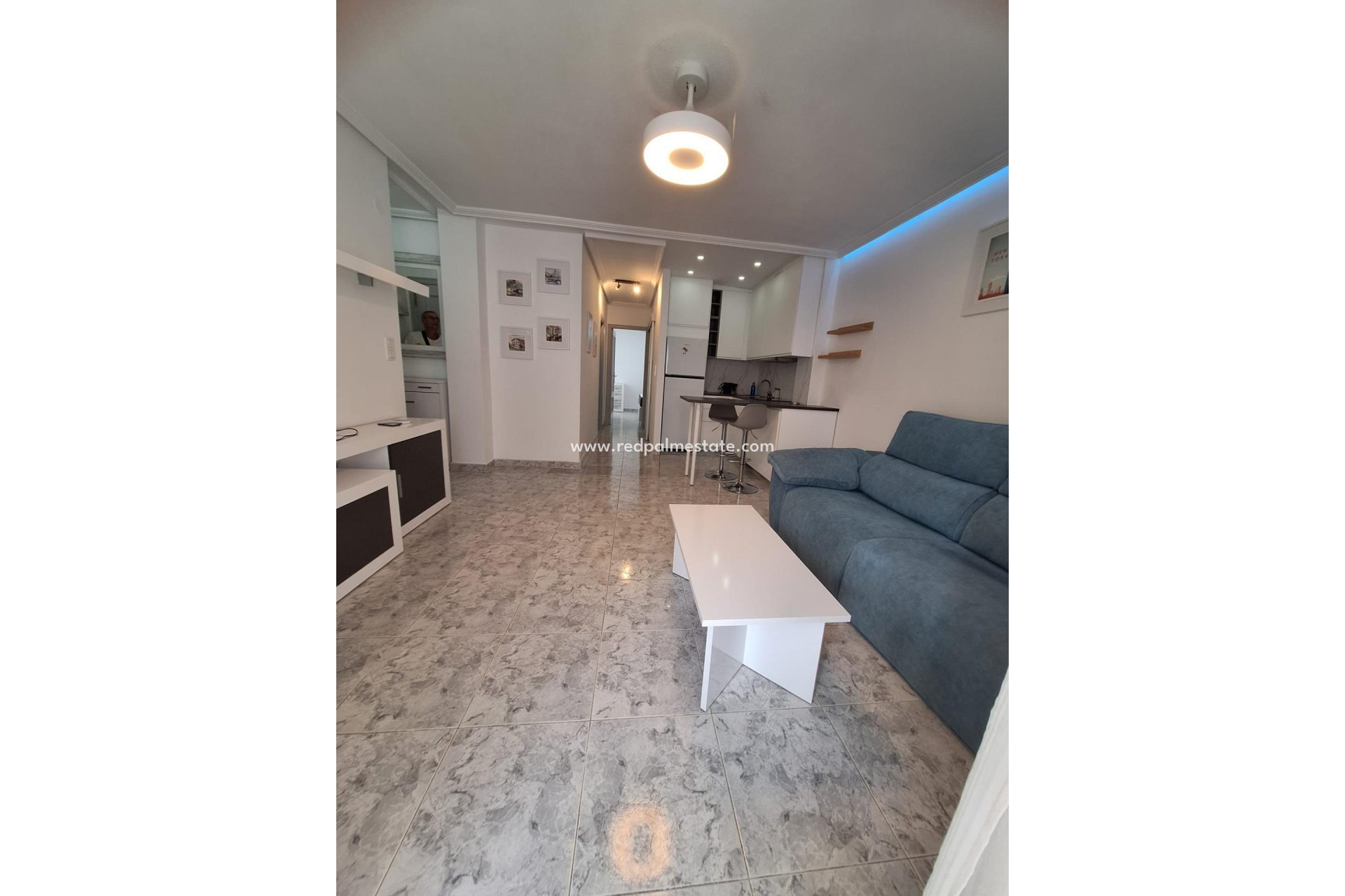 Resale - Apartment -
Torrevieja - Nueva Torrevieja - Aguas Nuevas