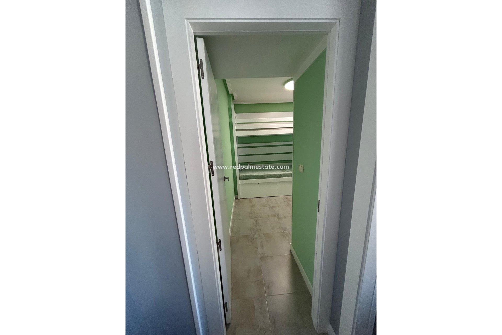 Resale - Apartment -
Torrevieja - Nueva Torrevieja - Aguas Nuevas