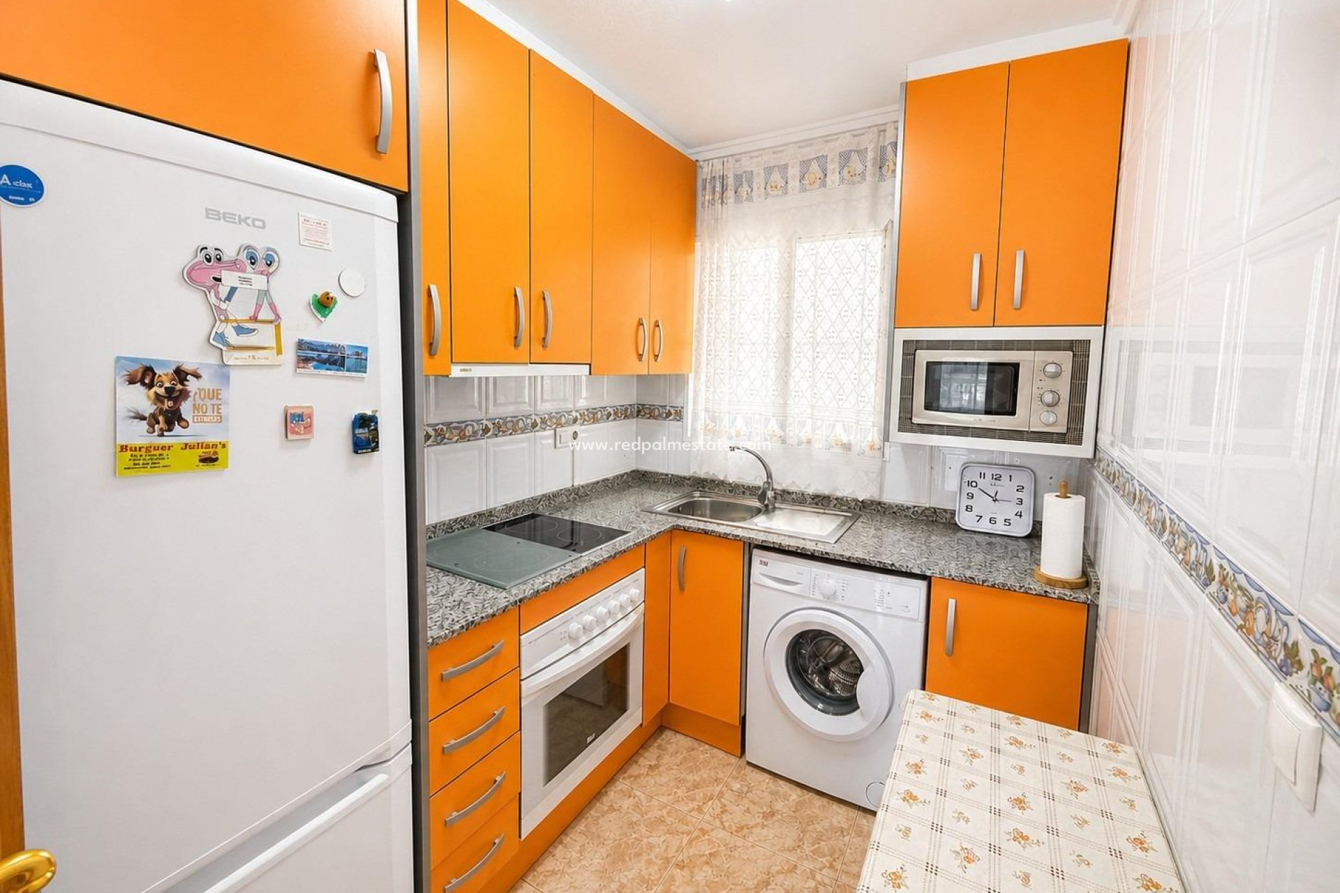 Resale - Apartment -
Torrevieja - Nueva Torrevieja - Aguas Nuevas