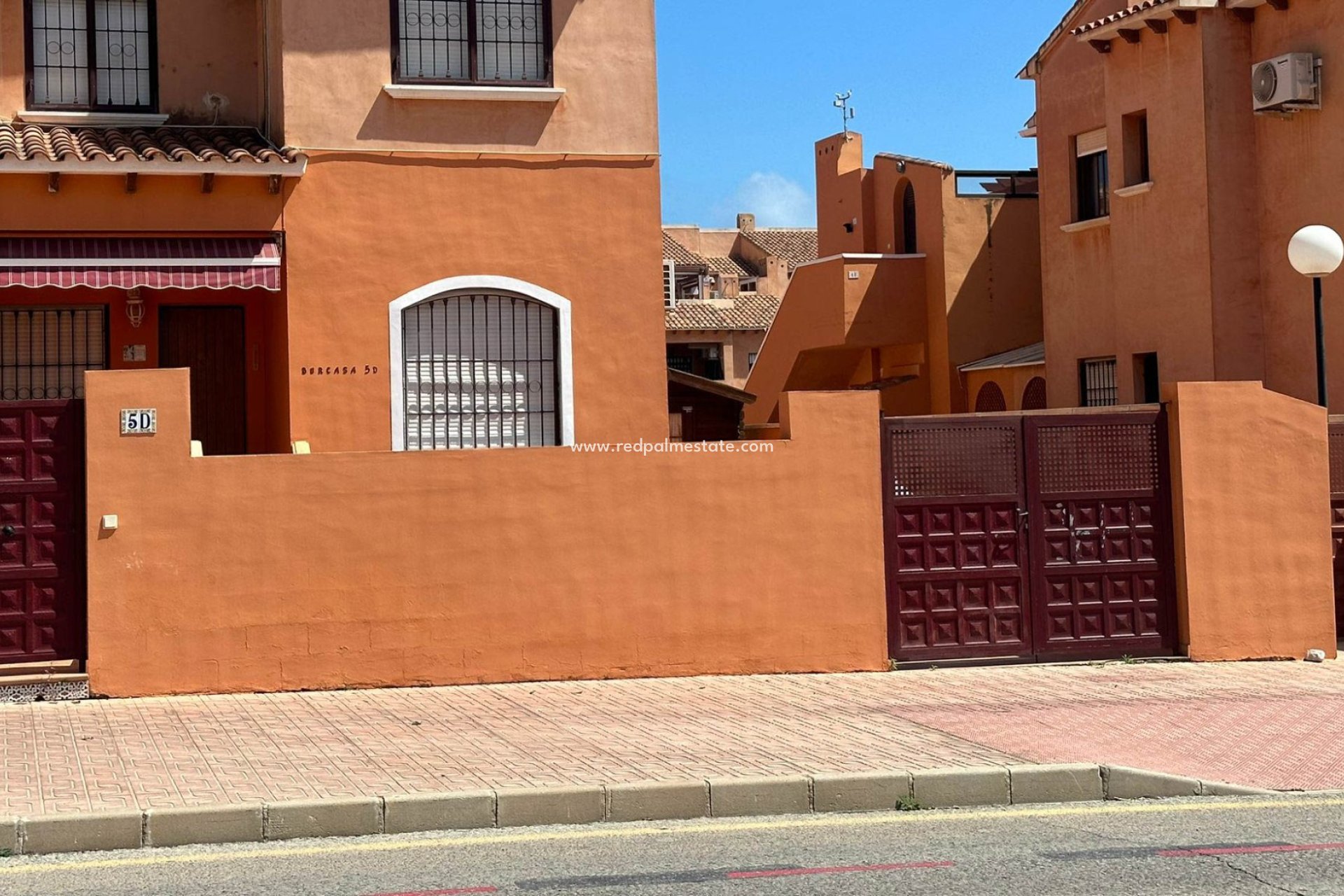 Resale - Apartment -
Torrevieja - Nueva Torrevieja - Aguas Nuevas