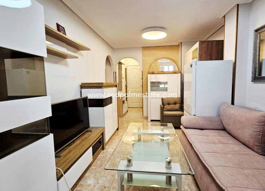 Resale - Apartment -
Torrevieja - Nueva Torrevieja - Aguas Nuevas