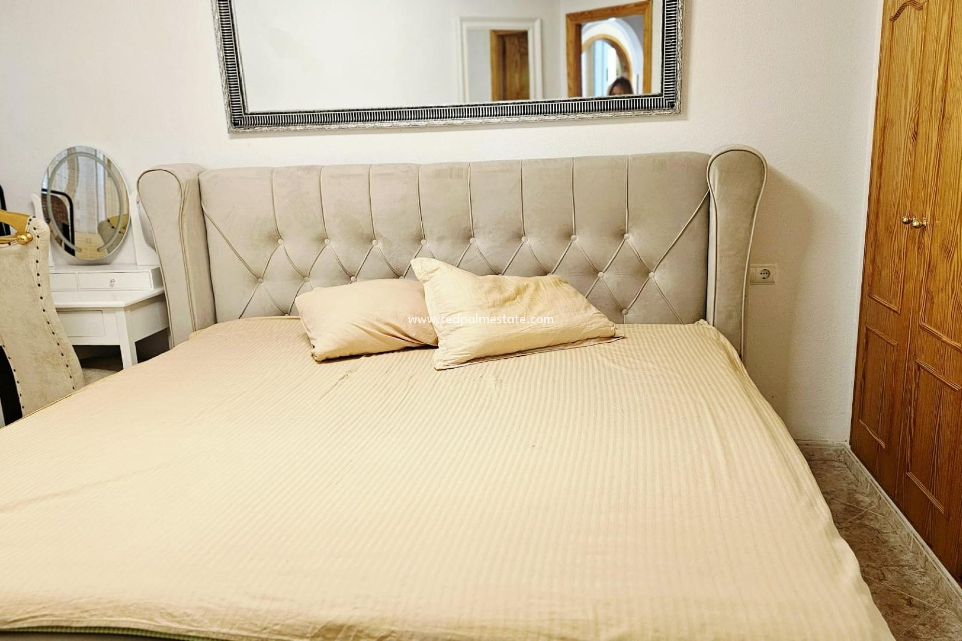 Resale - Apartment -
Torrevieja - Nueva Torrevieja - Aguas Nuevas