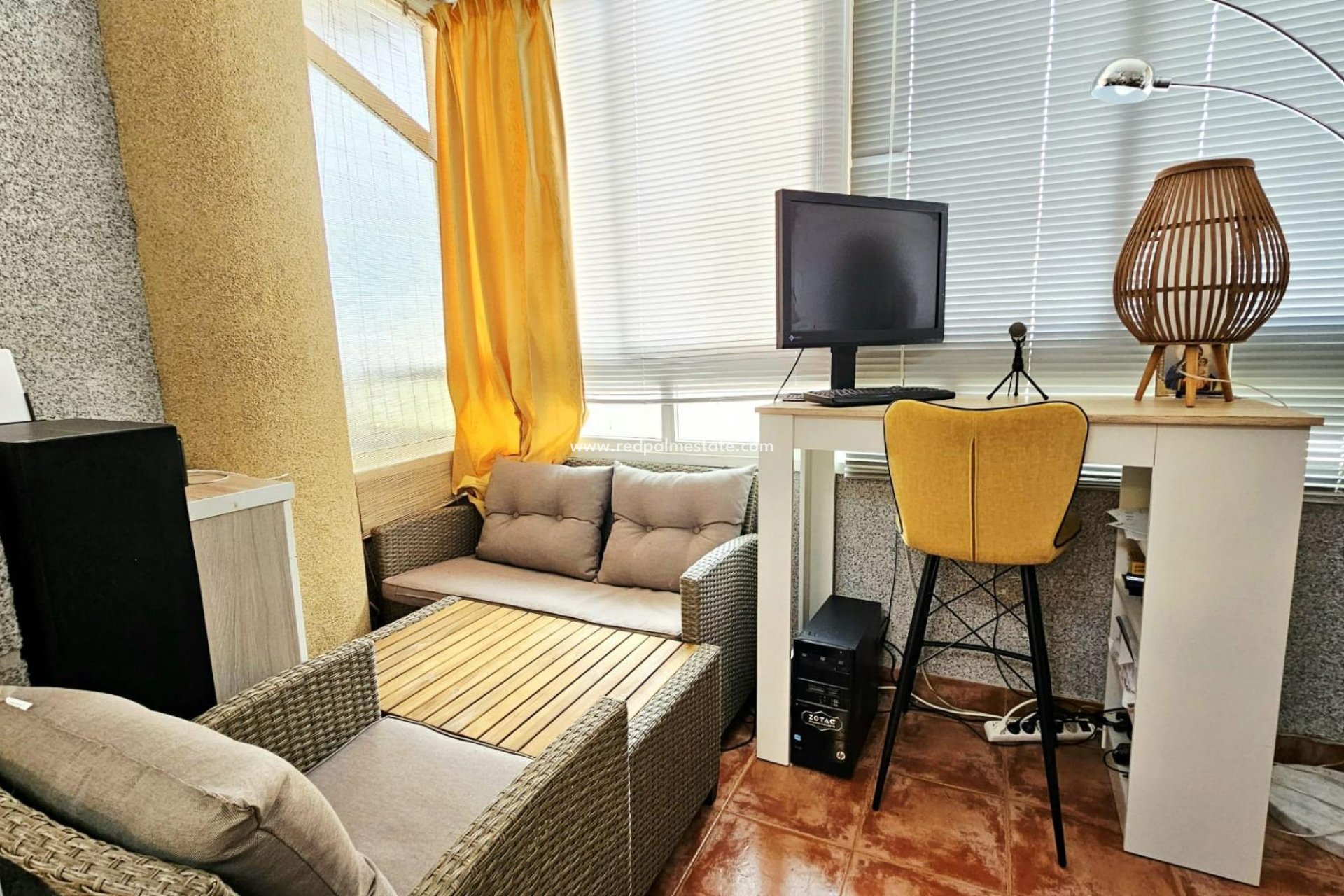 Resale - Apartment -
Torrevieja - Nueva Torrevieja - Aguas Nuevas