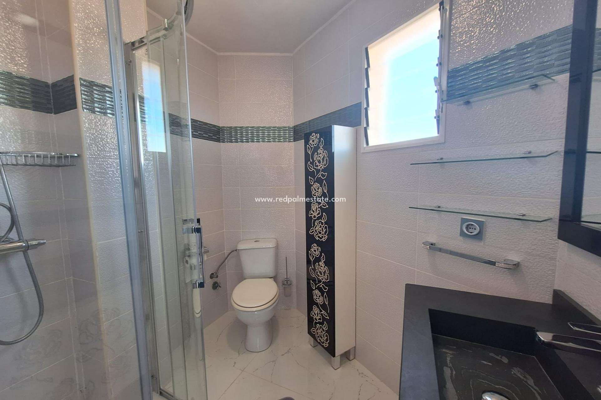 Resale - Apartment -
Torrevieja - Nueva Torrevieja - Aguas Nuevas