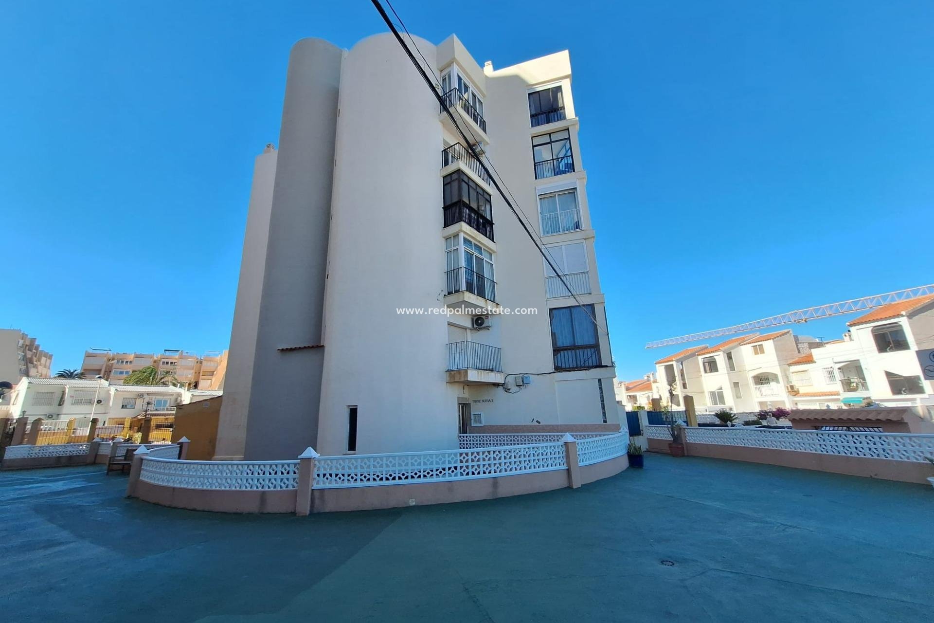 Resale - Apartment -
Torrevieja - Nueva Torrevieja - Aguas Nuevas