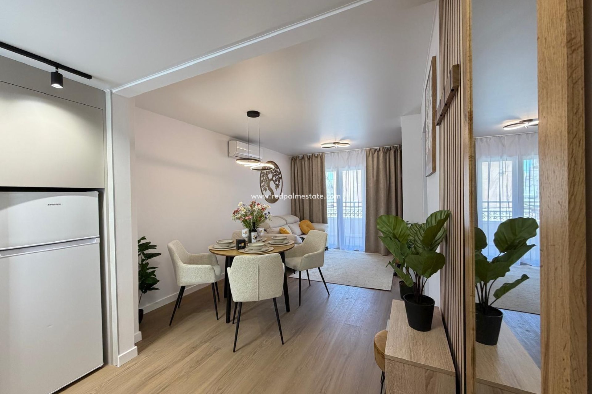 Resale - Apartment -
Torrevieja - Nueva Torrevieja - Aguas Nuevas