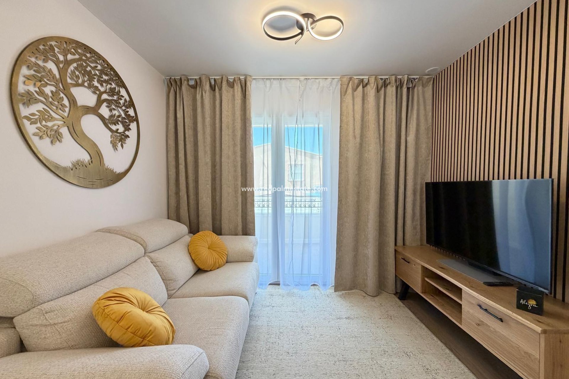 Resale - Apartment -
Torrevieja - Nueva Torrevieja - Aguas Nuevas