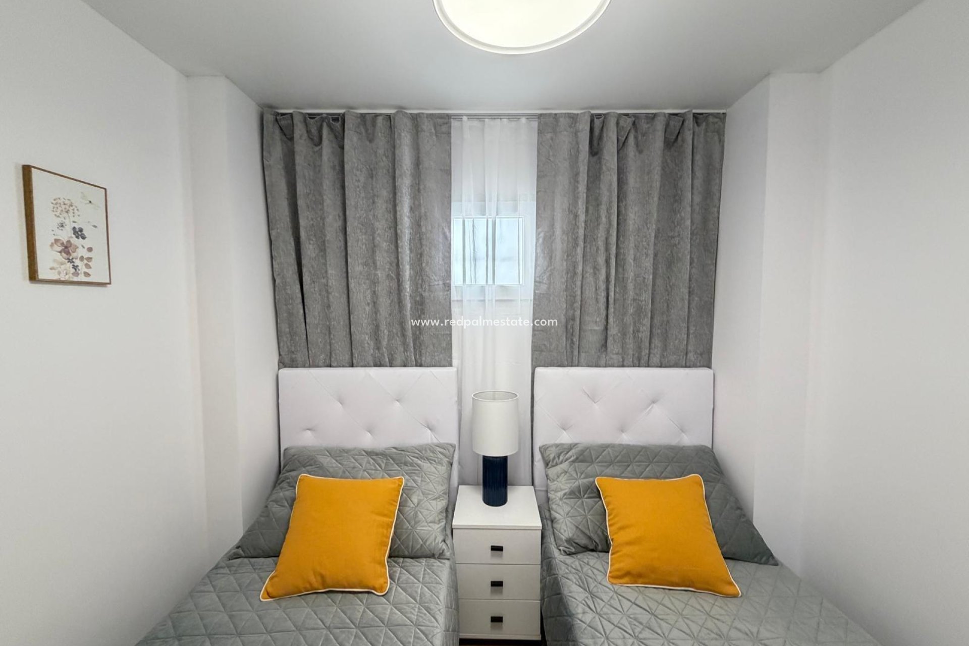 Resale - Apartment -
Torrevieja - Nueva Torrevieja - Aguas Nuevas