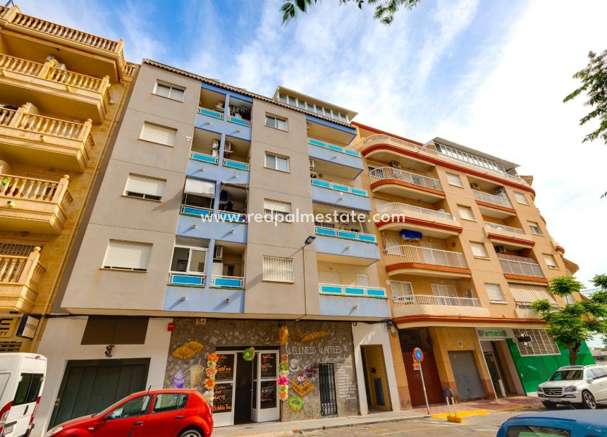 Resale - Apartment -
Torrevieja - PARQUE DE LAS NACIONES