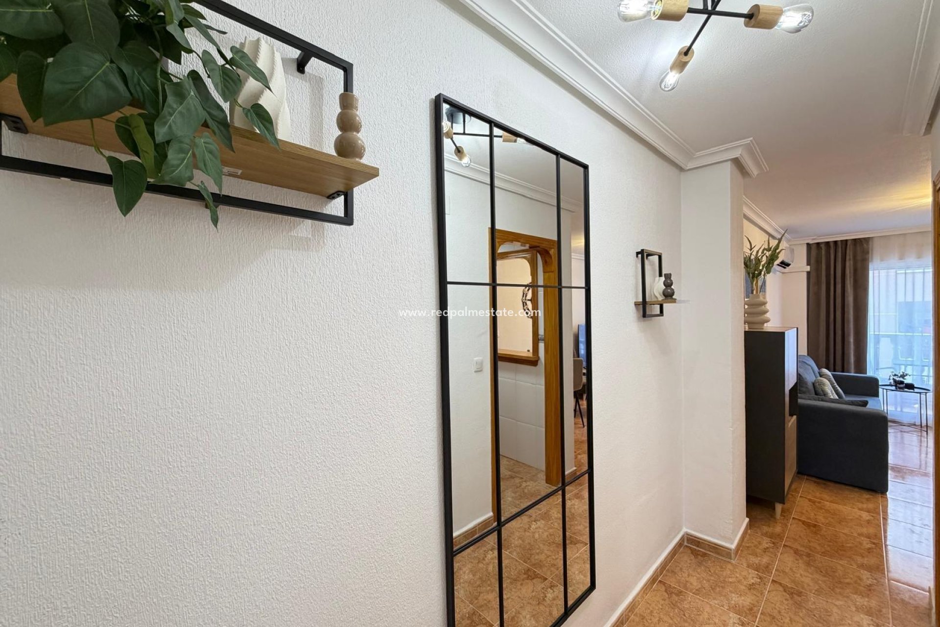 Resale - Apartment -
Torrevieja - PARQUE DE LAS NACIONES