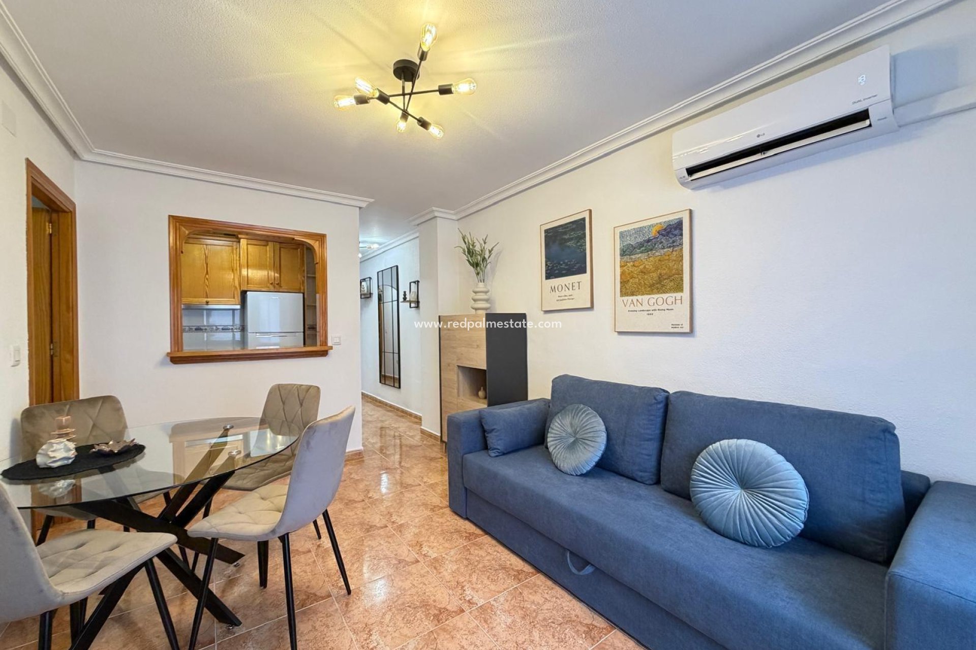 Resale - Apartment -
Torrevieja - PARQUE DE LAS NACIONES