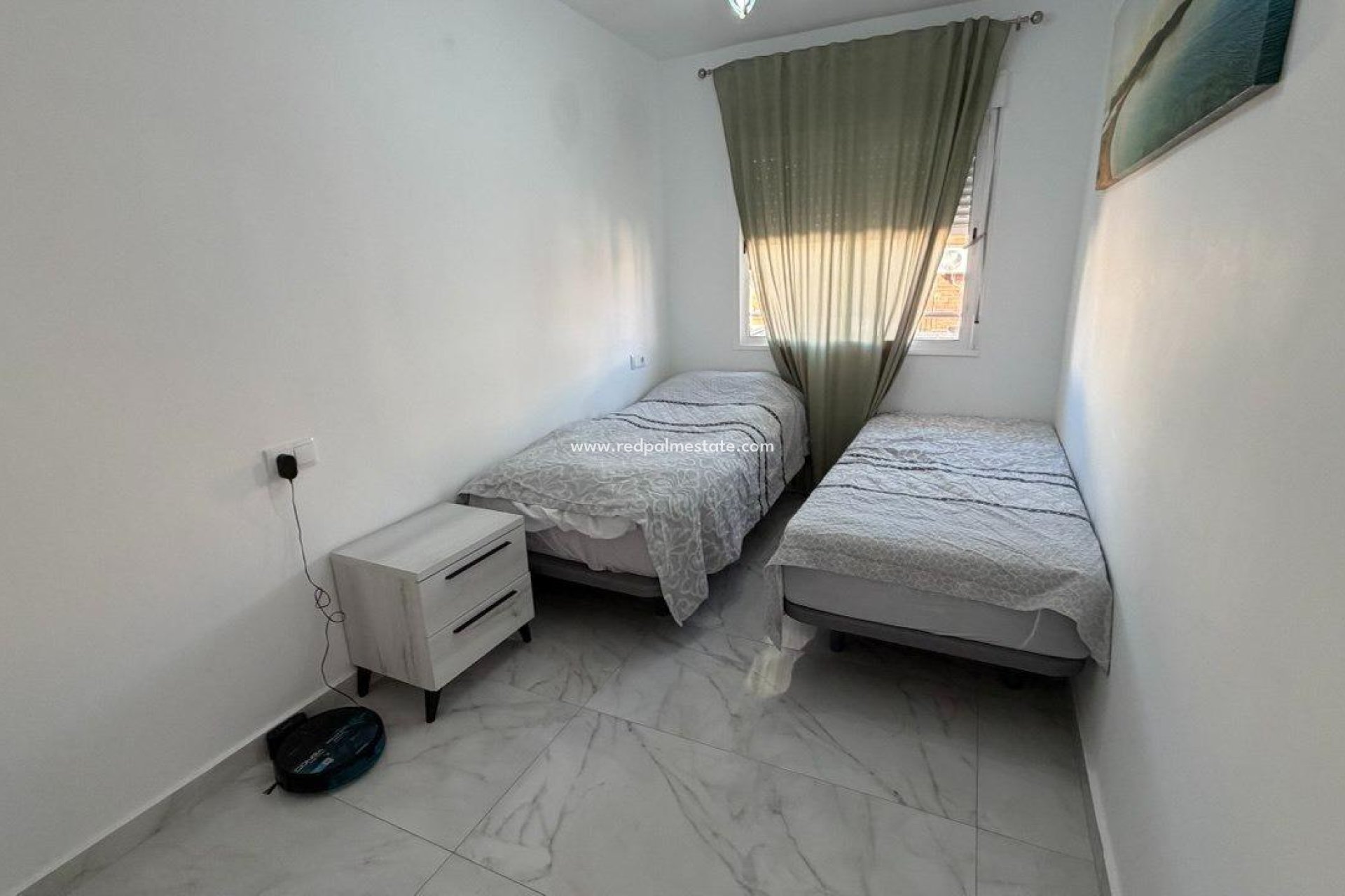 Resale - Apartment -
Torrevieja - Playa de los Locos